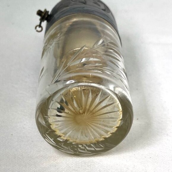 Antique Theophilus Martin French Cut Crystal & Silver Toned Atomizer Refillable - Picture 9 of 10